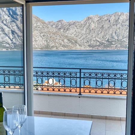 Luxurious 3-Bedroom Apartment By Mn Property Kotor Exterior foto